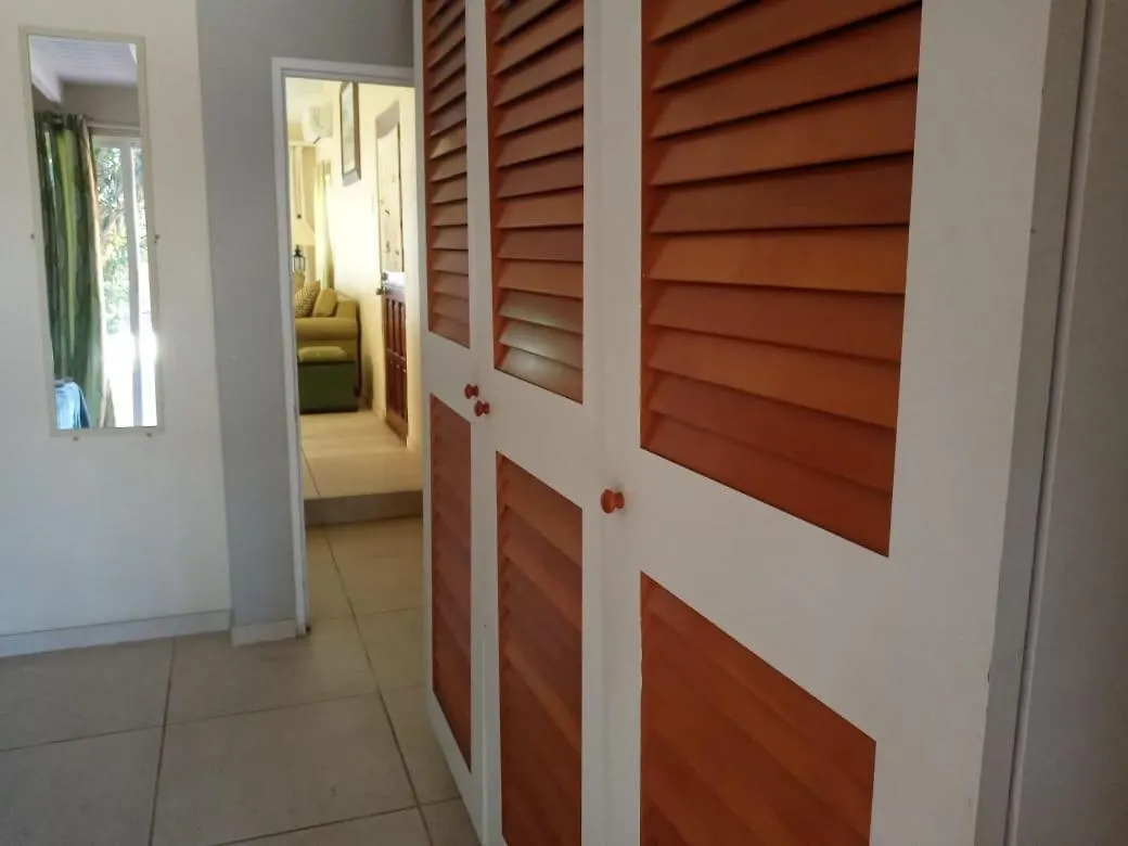 Salina Cerca Apartments Palm Beach
